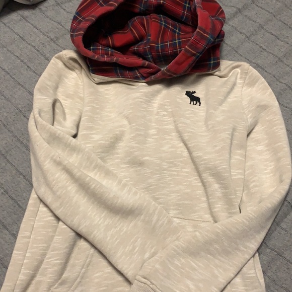 - ABERCROMBIE SWEATER BUNDLE - - Picture 5 of 5
